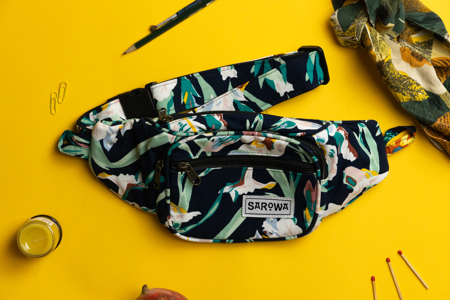 fanny pack green flower garden